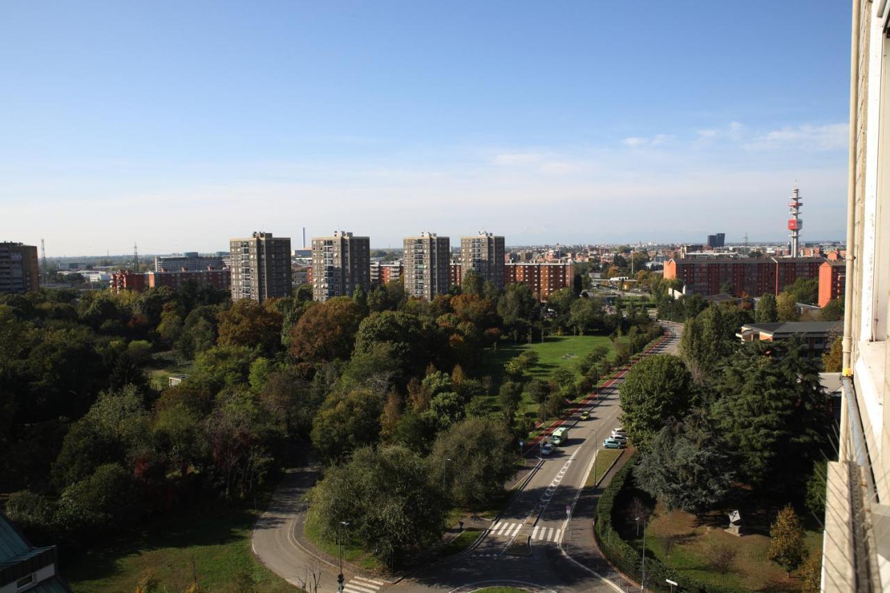 Appartamento Panoramico Vicino A Fiere E Stadio Milaan Buitenkant foto